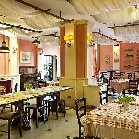 日内瓦大陆酒店 4* 热那亚