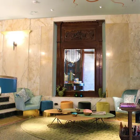 Hotell Continental 4*