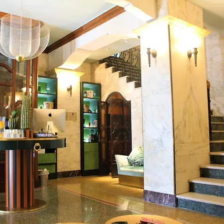 Continental Hotell