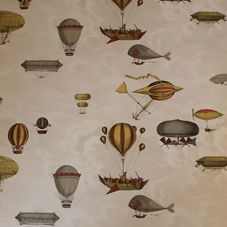 Continental 4* ג'נובה