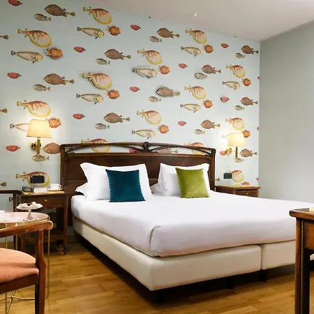 Continental Hotel 4*