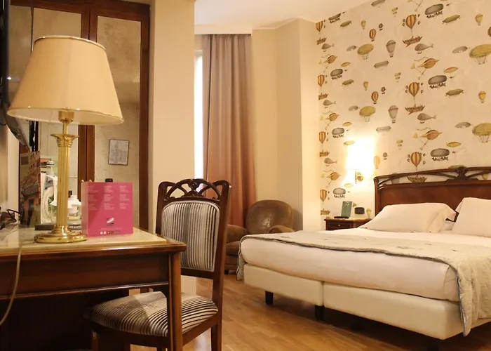 Continental 4* Genova