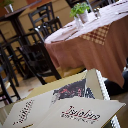 ホテル コンチネンタル ジェノヴァ