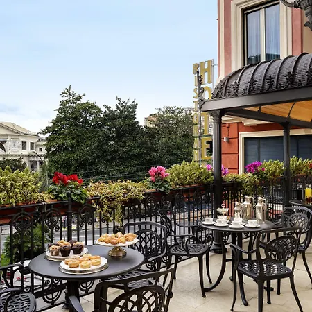 コンチネンタル ホテル 4*