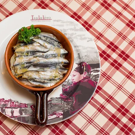 ホテル コンチネンタル 4*