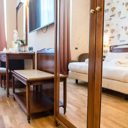 ホテル コンチネンタル