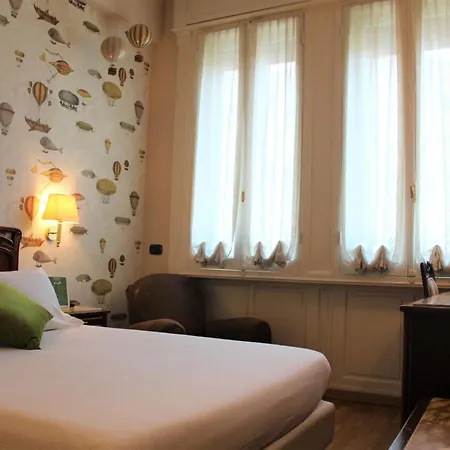 コンチネンタル 4* ジェノヴァ